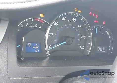 2012 Toyota Camry Xle z USA, uszkodzony, nr VIN 4T1BF1FK5CU551796